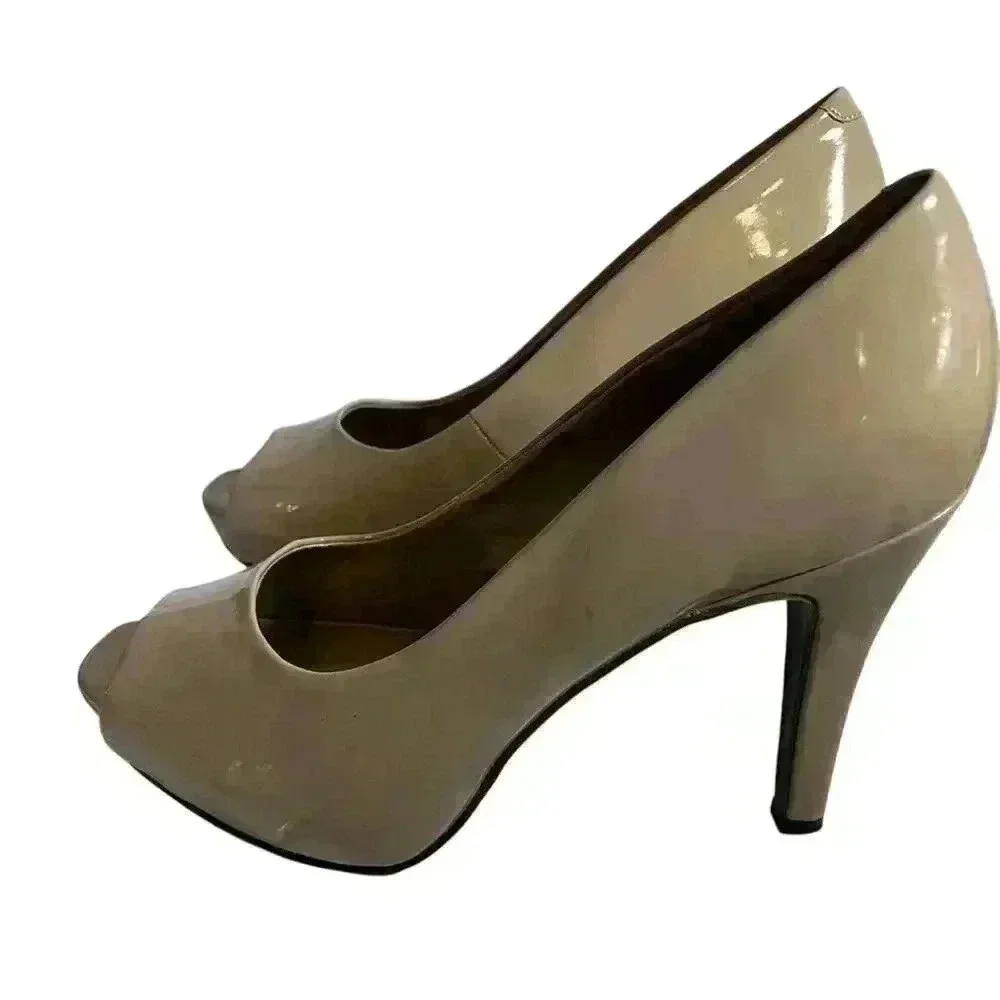 9 & Co. 10M Nude Tan Open Toe Platform Heel Shoes Classy Dressy Business Heels